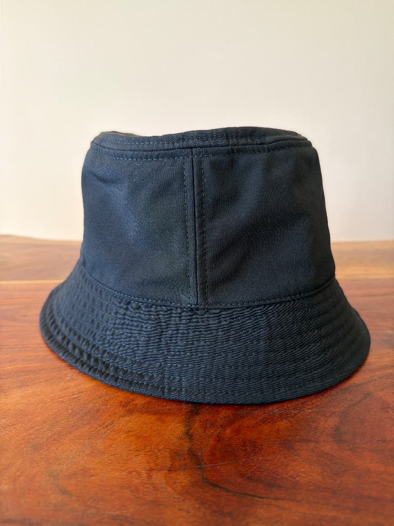 Moncler バケットハット