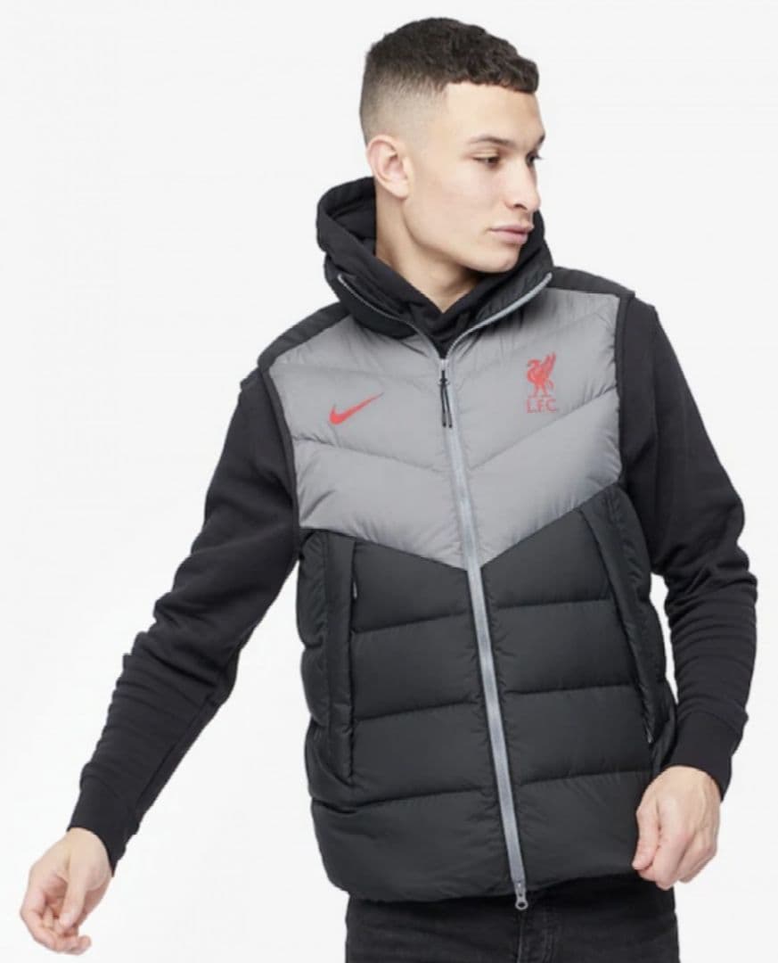 日本未発売 ナイキ リバプール ダウンベスト ダウン