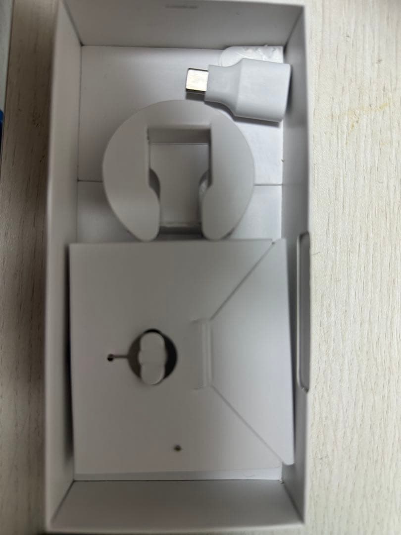 Pixel8a (Google)アロエ 本体　ケース付き　SIMフリー