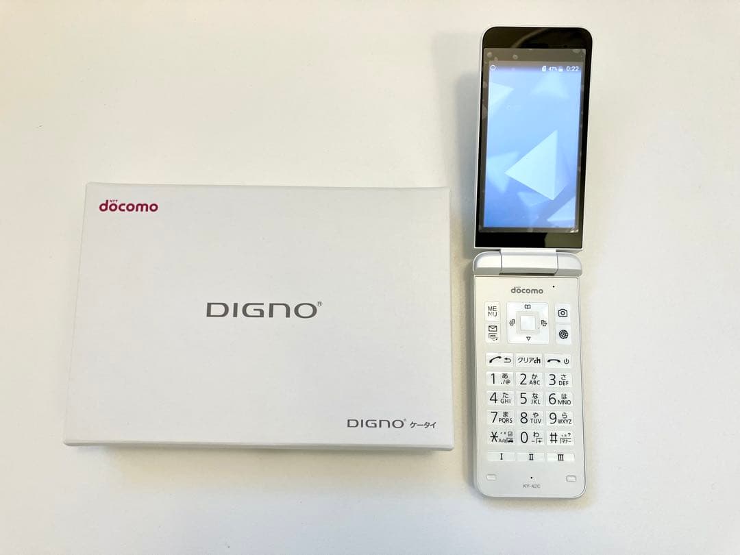 docomo DIGNOケータイKY-42C ホワイト