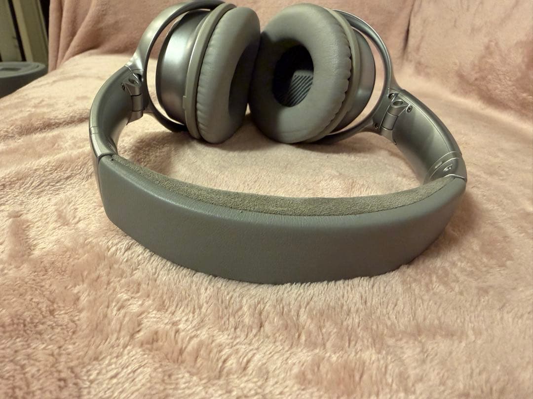 BOSE QuietComfort シルバー