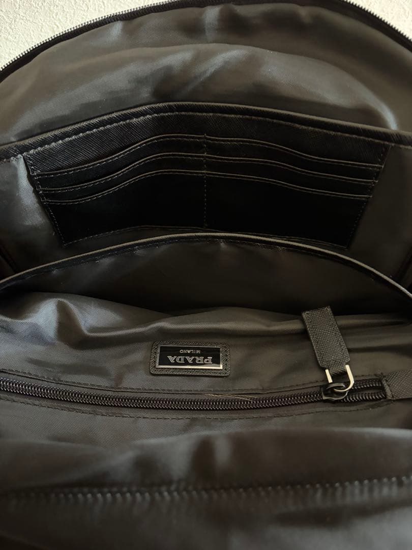 PRADA Re-Nylon xサフィアーノレザー バックパック