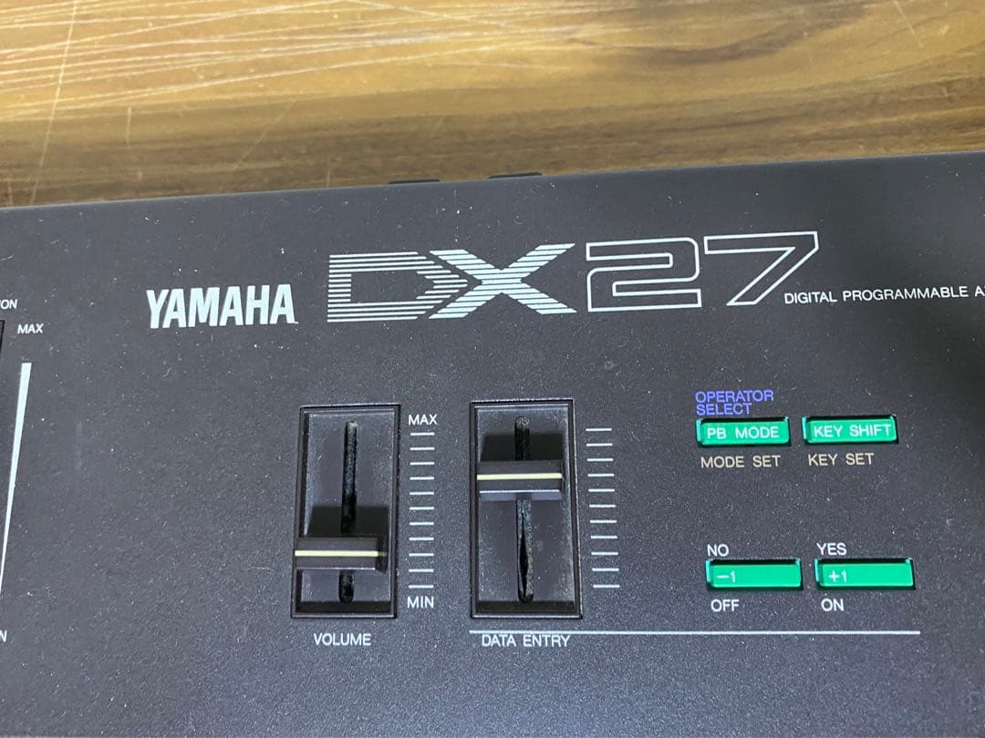 YAMAHA DX27 シンセサイザー 61鍵