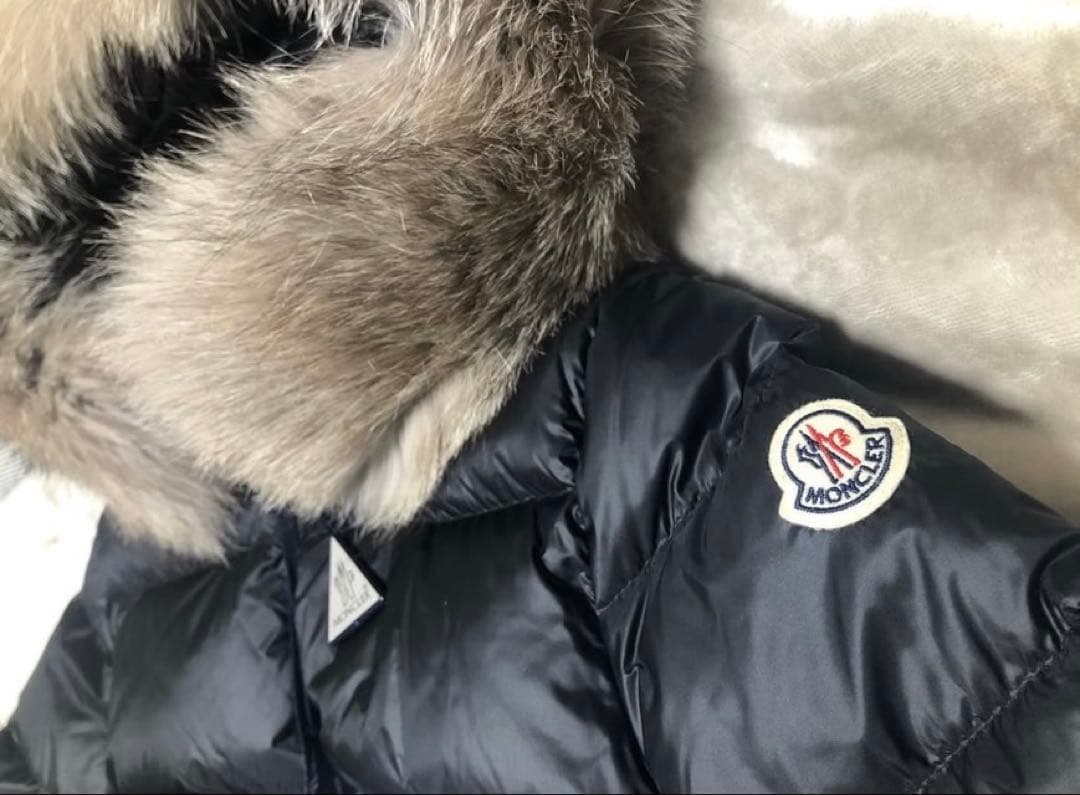 モンクレール　リアルファー