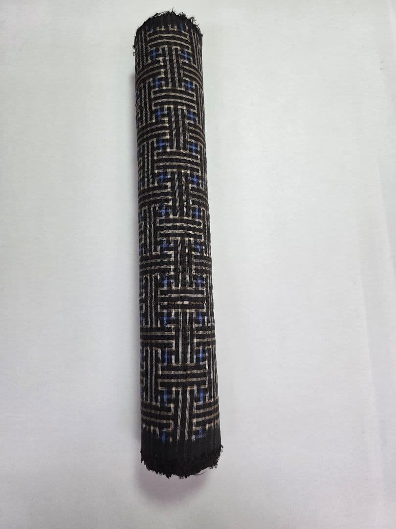 【秋名バラ】【青6玉】 希少 本場奄美大島紬 新古品 龍郷 反物