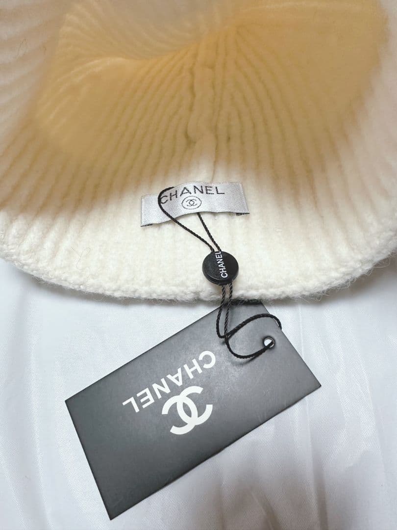 CHANEL リブ編み ホワイト ニット帽ノベルティ商品