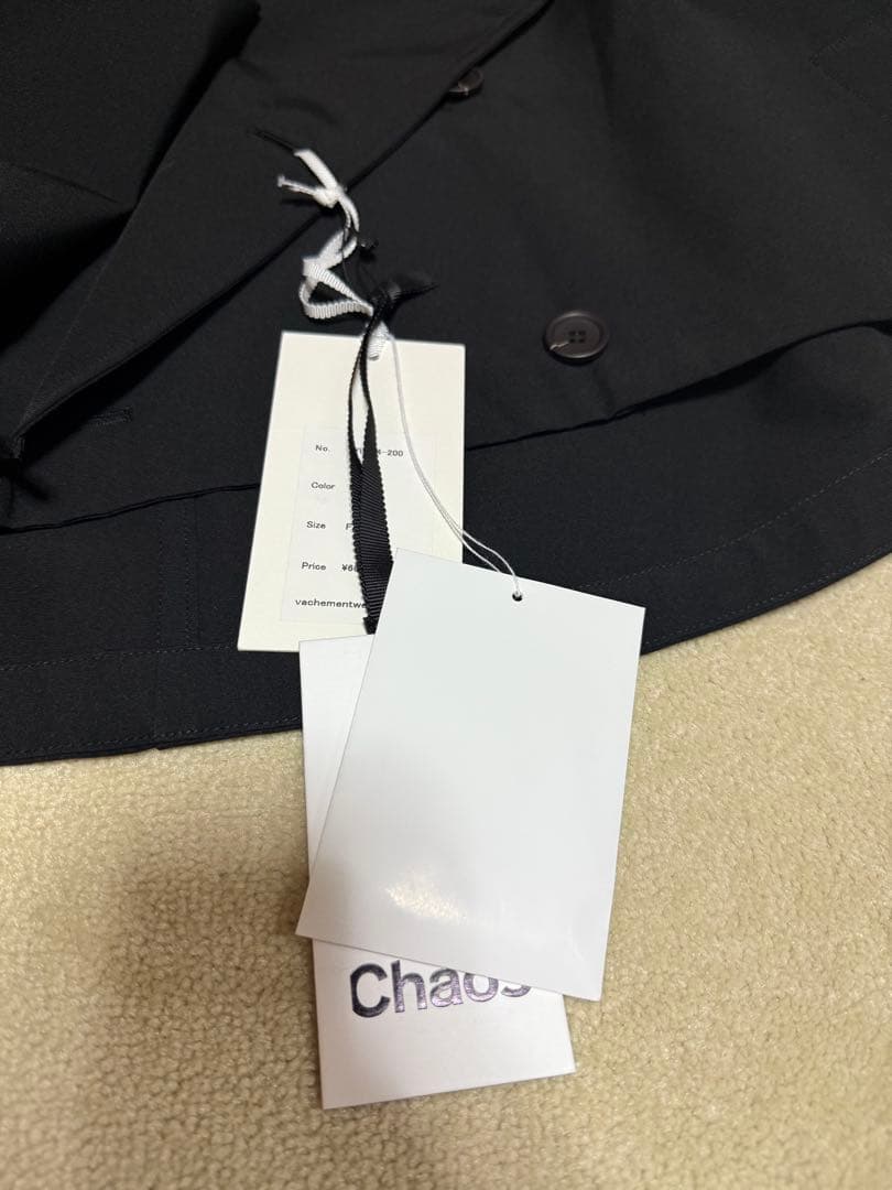 【限定値下】Chaos ヴァシュモン ショートトレンチコート 新品タグ付き