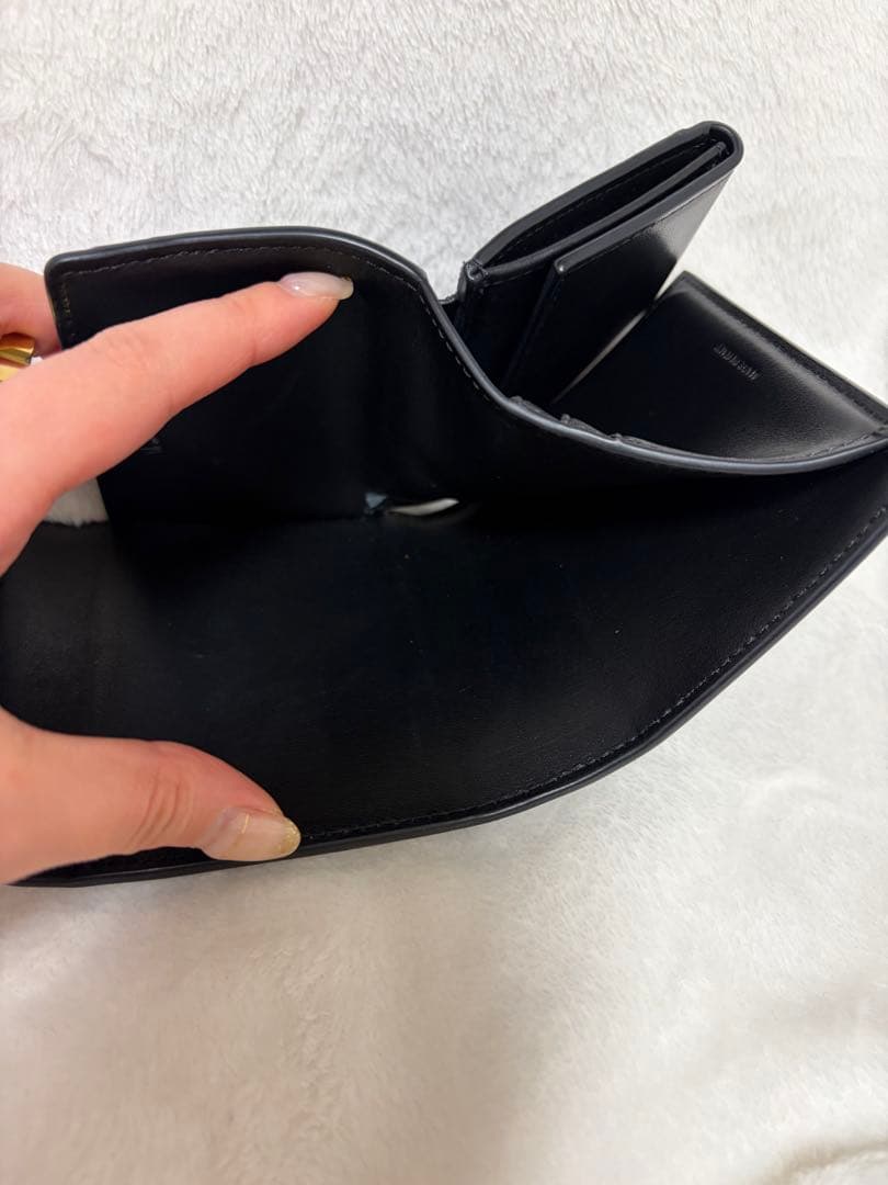 CELINE トリオンフ ブラックレザー三つ折り財布