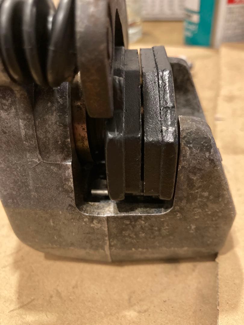 【分解清掃済】ゼファーχ ゼファー400 リアブレーキ リアキャリパー OH済