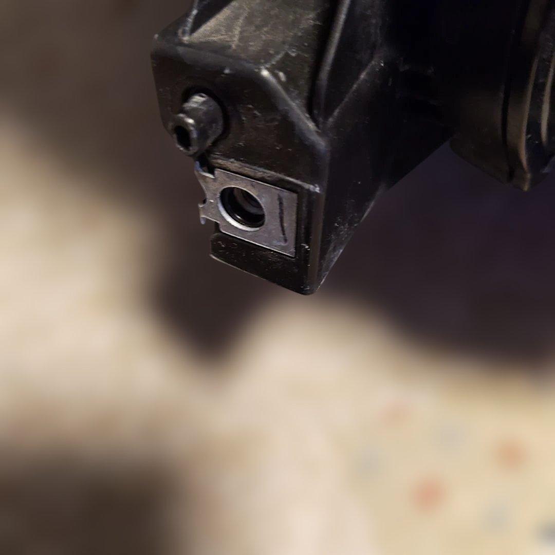 日産ノートオーラLEDヘットライト右