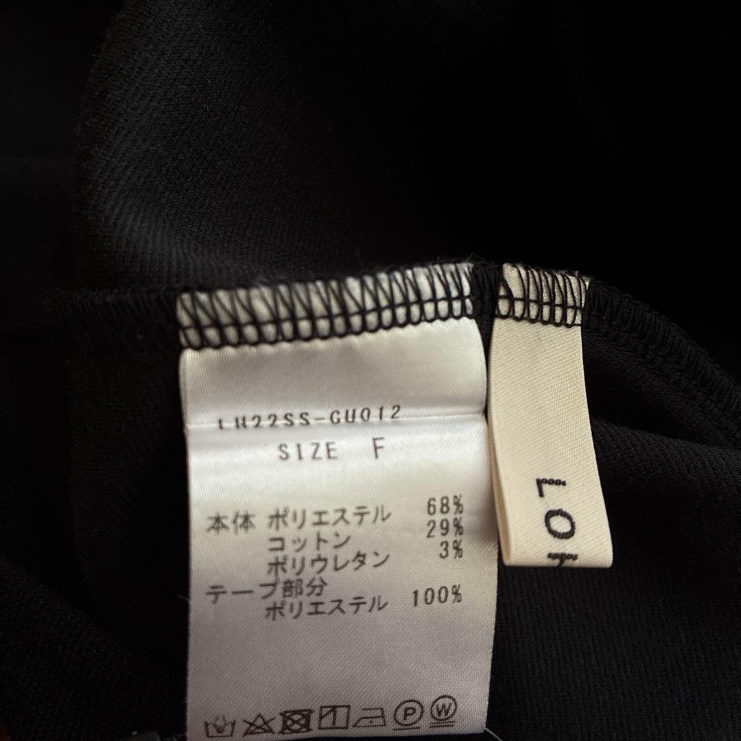 更にお値下げ☆LOHENフォルムバックデザインTシャツ/LH22SS-CU012