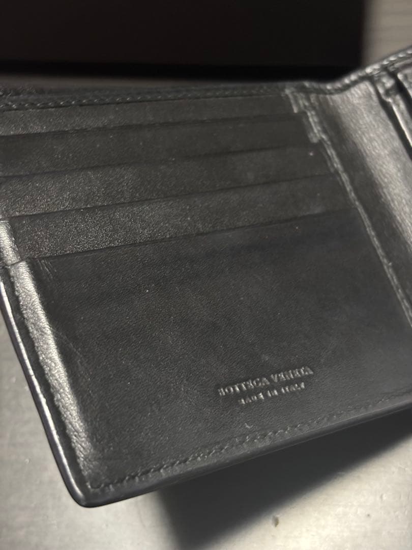 BOTTEGA VENETA イントレチャート　二つ折り財布