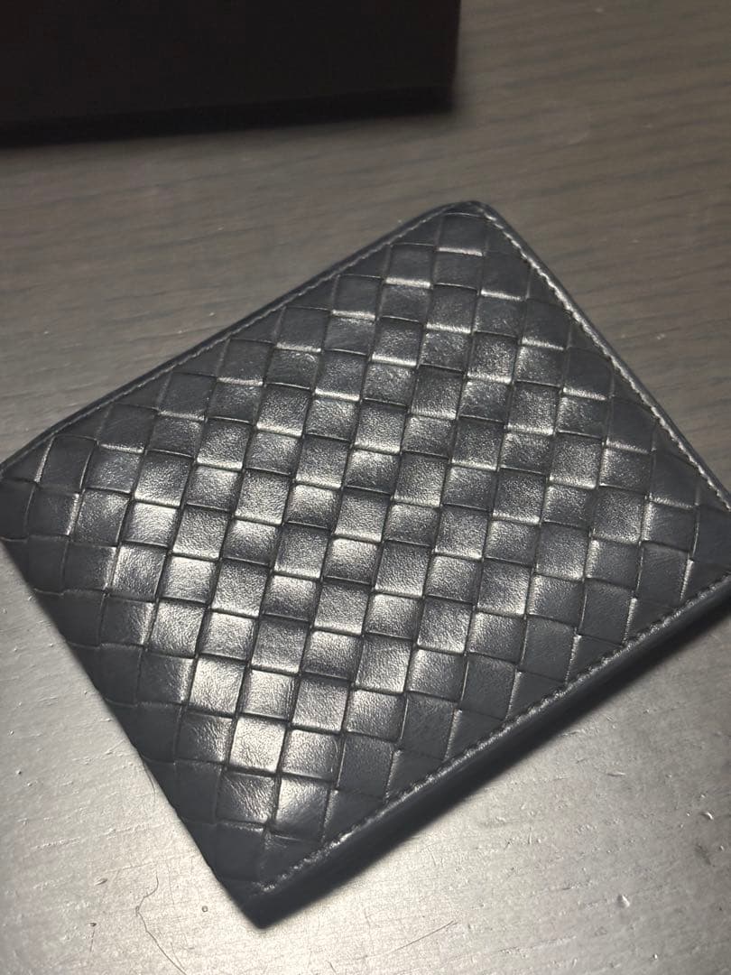 BOTTEGA VENETA イントレチャート　二つ折り財布