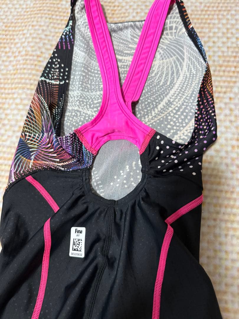 arena スポーツ用水着 レディース 黒 ピンク