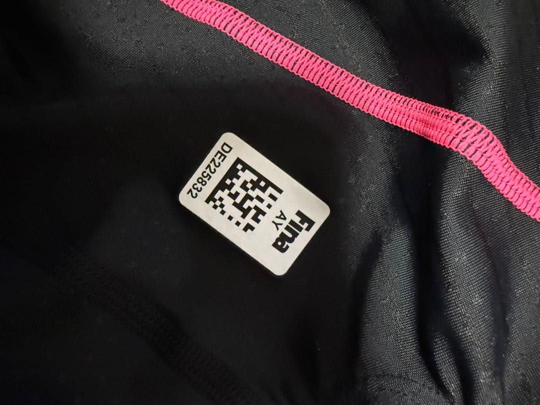 arena スポーツ用水着 レディース 黒 ピンク