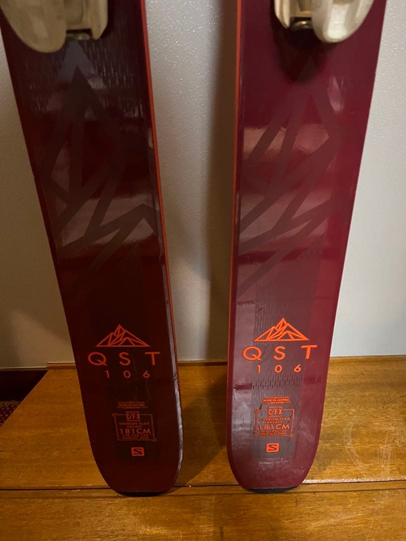 スキー板　SALOMON QST106 181cm