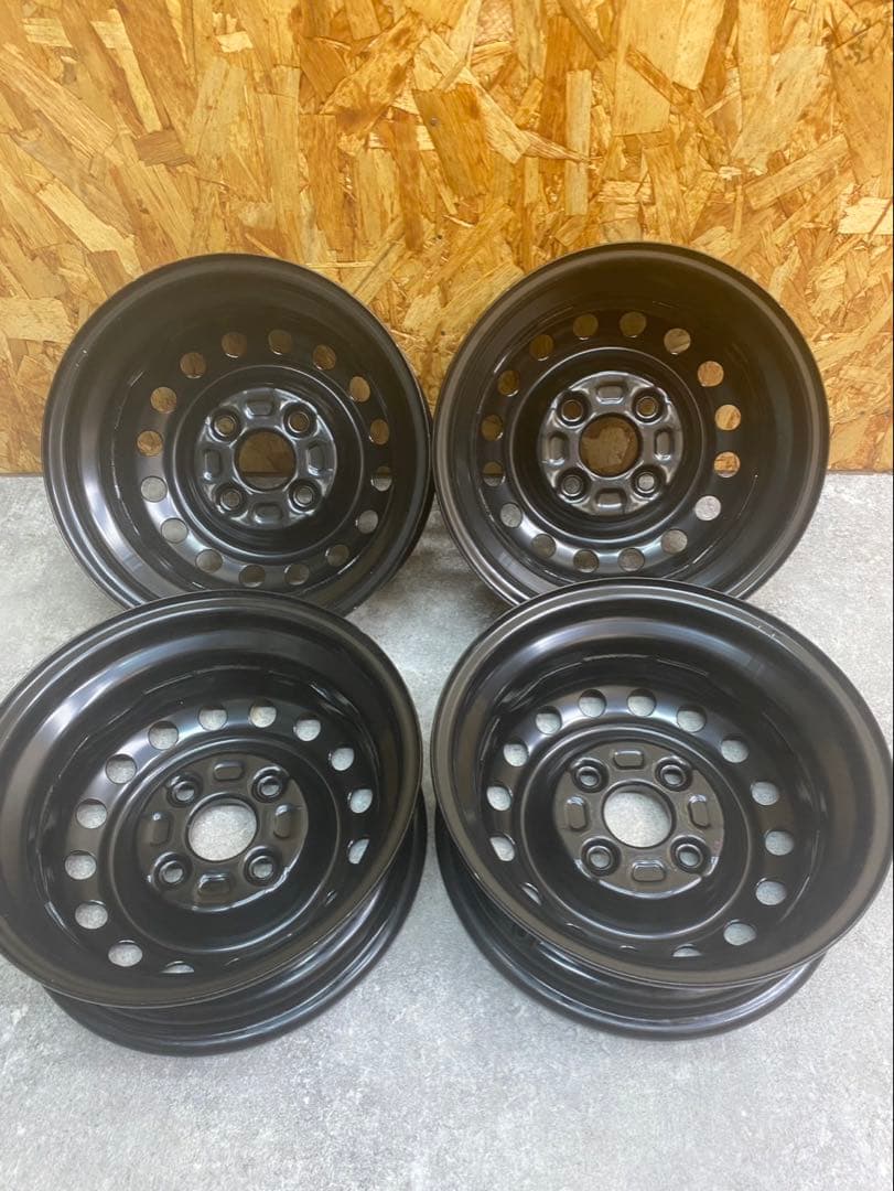 ダイハツ　アトレー　鉄ホイール　12インチ　新車外し　　S700V系
