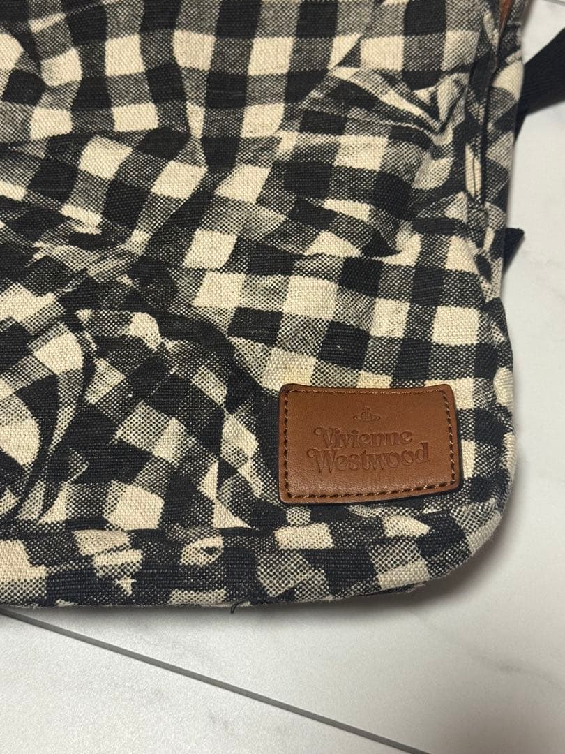 週末限定値下げ VivienneWestwood チェック柄リュック