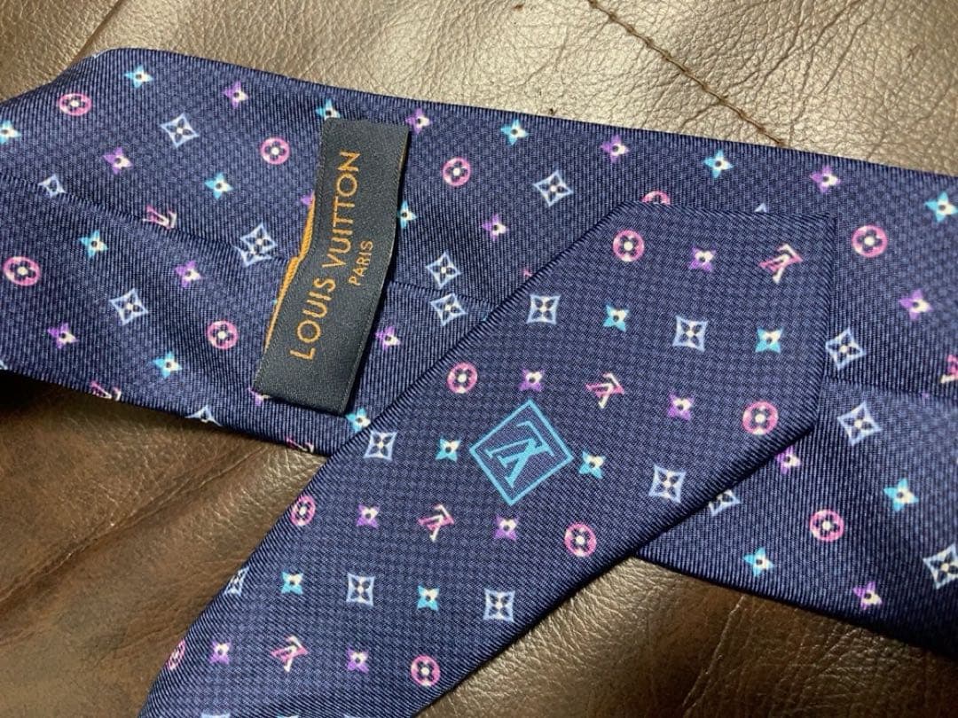 LOUIS VUITTON ネクタイ ネイビー