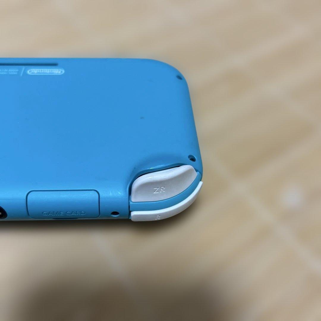 ニンテンドー　Switchライト　ターコイズ