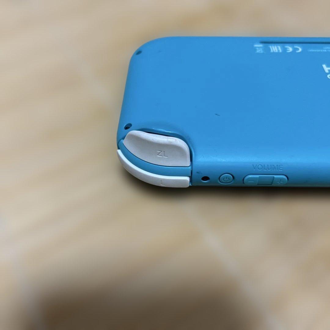 ニンテンドー　Switchライト　ターコイズ