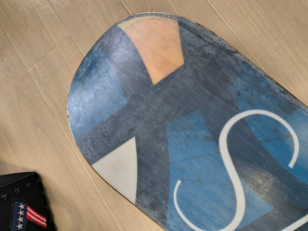 Salomon スノーボード グラフィックデザイン