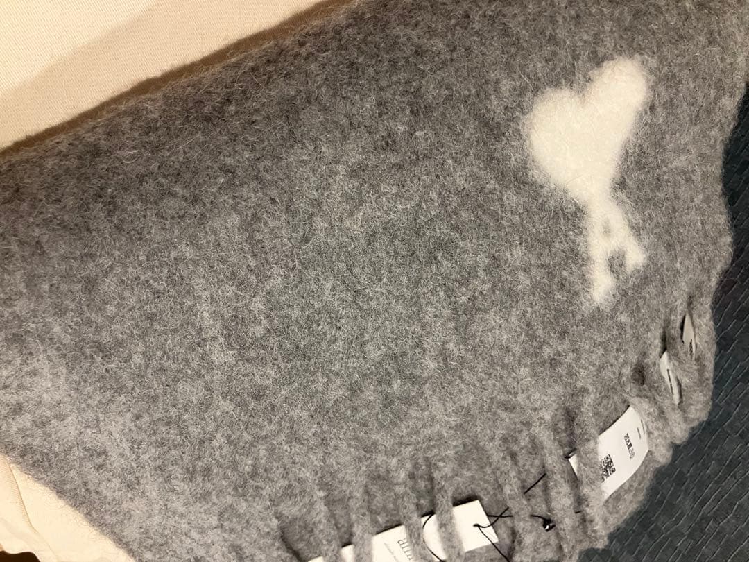 新品未使用○ami paris アルパカマフラー グレー2025AW