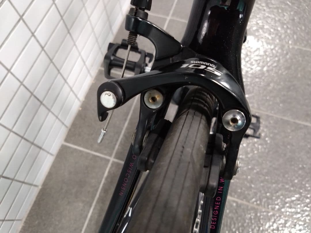 TREK　EMONDA　S5　カーボンフレーム　デュラホイール　神奈川　引取限定