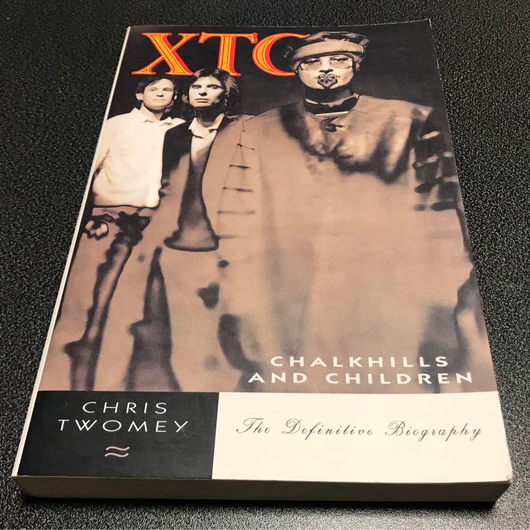 レア洋書　XTC Chalkhills and Children the