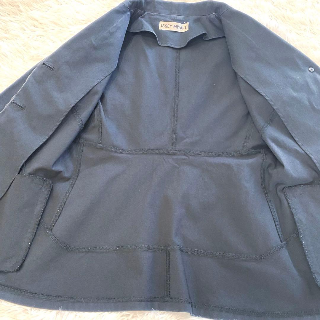 ISSEY MIYAKE ネイビー　テーラードジャケット サイズ2