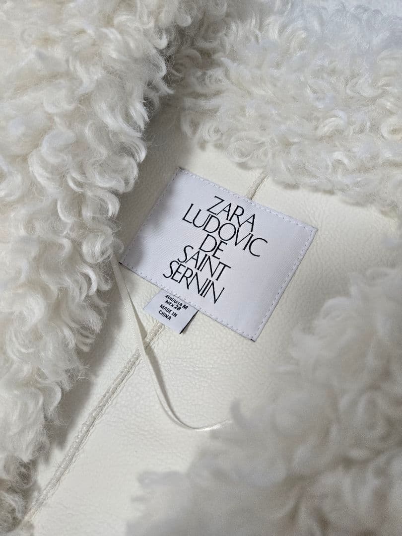 美品ZARAのLUDOVIC DE SAINT SERNIN×ZARAボアコート