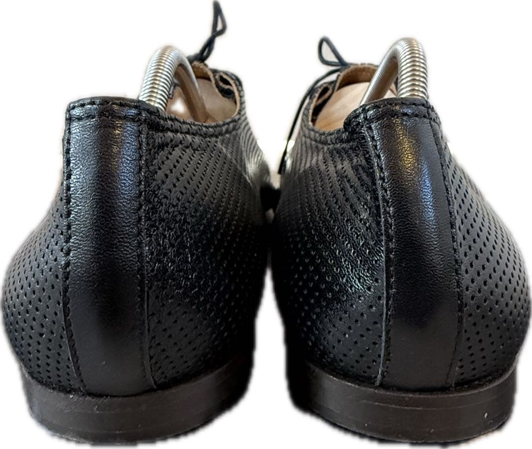 jacques soloviereブラックメッシュドレスシューズ