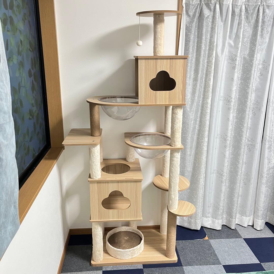 【美品】キャットタワー　木製　ナチュラル　ベージュ　宇宙船　据え置き型