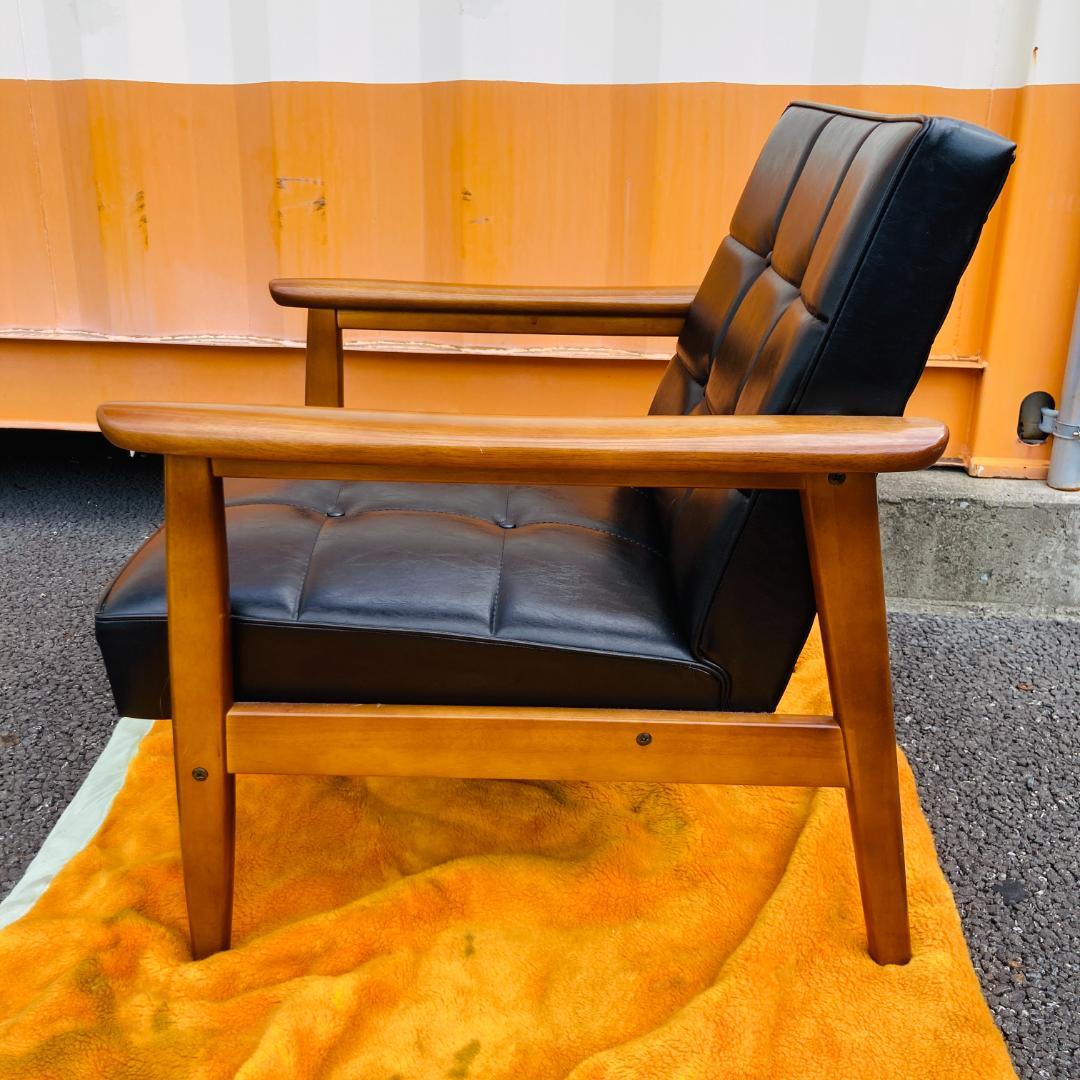 ①カリモク60 Kチェアー スタンダードブラック