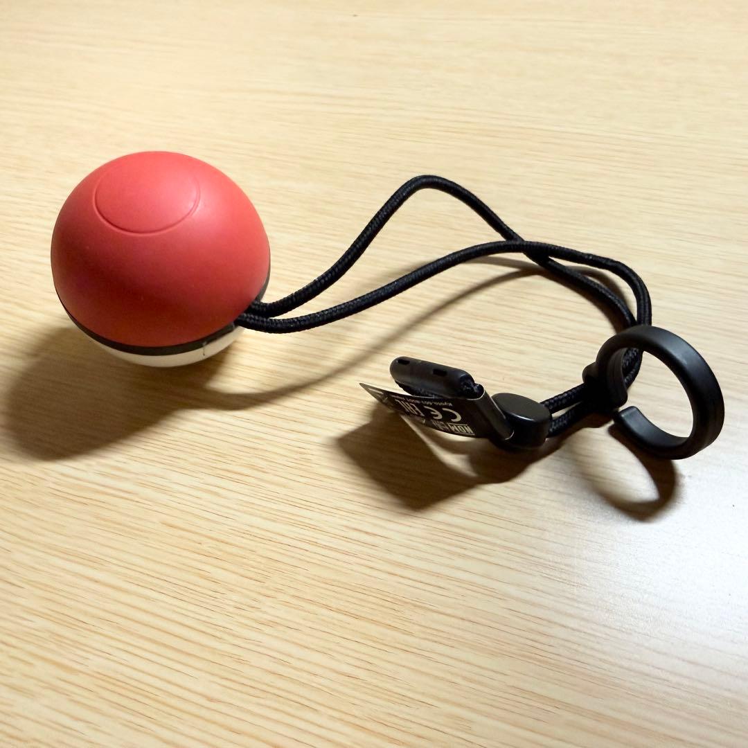 NintendoSwitch ピカチュウデザイン本体モンスターボール Plu付き