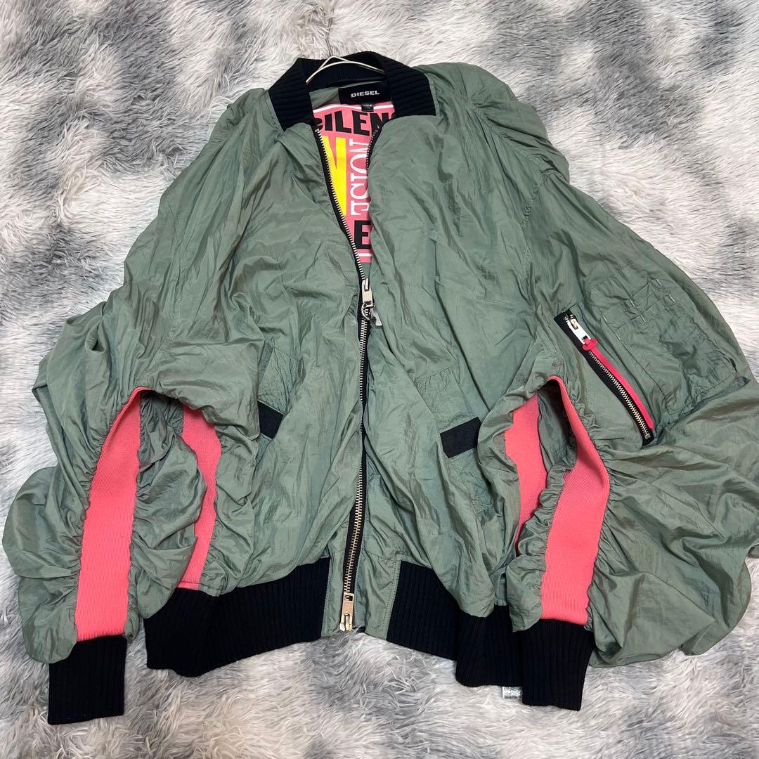美品 DIESEL ディーゼル MA1 ボンバージャケット カーキ　〜XL