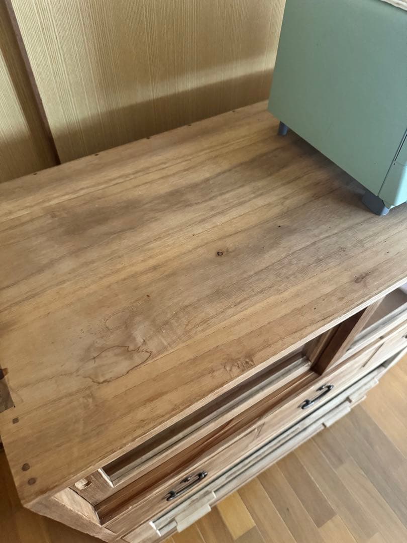 前面ガラス引き出し2段×ガラス戸棚×木製小引き出し3杯　食器棚　シャツケース