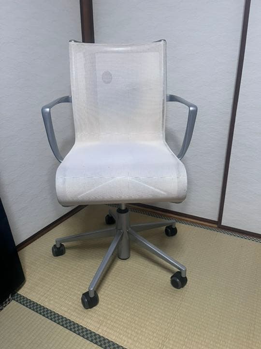 カッシーナ　Alias ローリングフレーム　　　デスクチェア