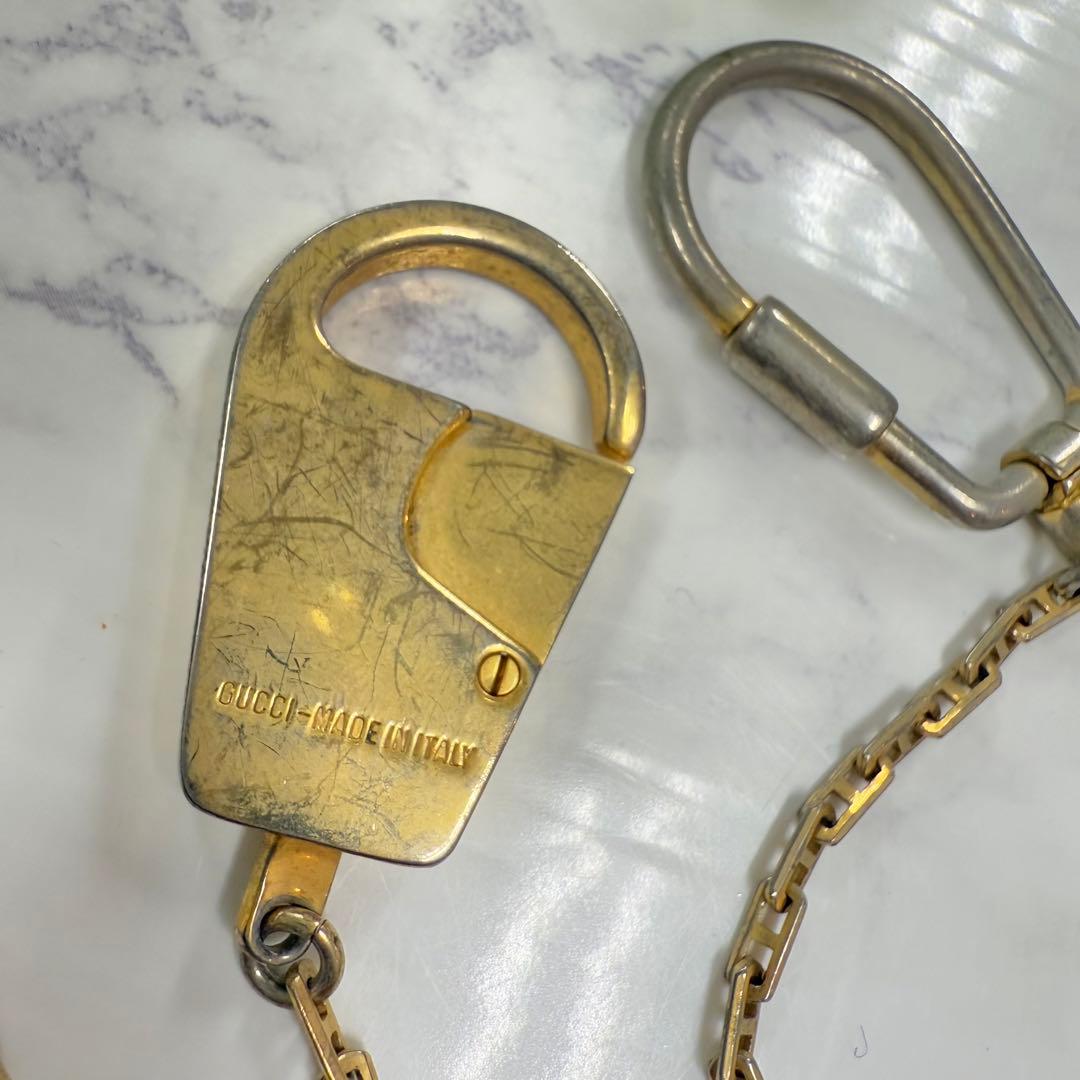 GUCCI グッチ ブランドロゴプレート ウォレットチェーン キーホルダー