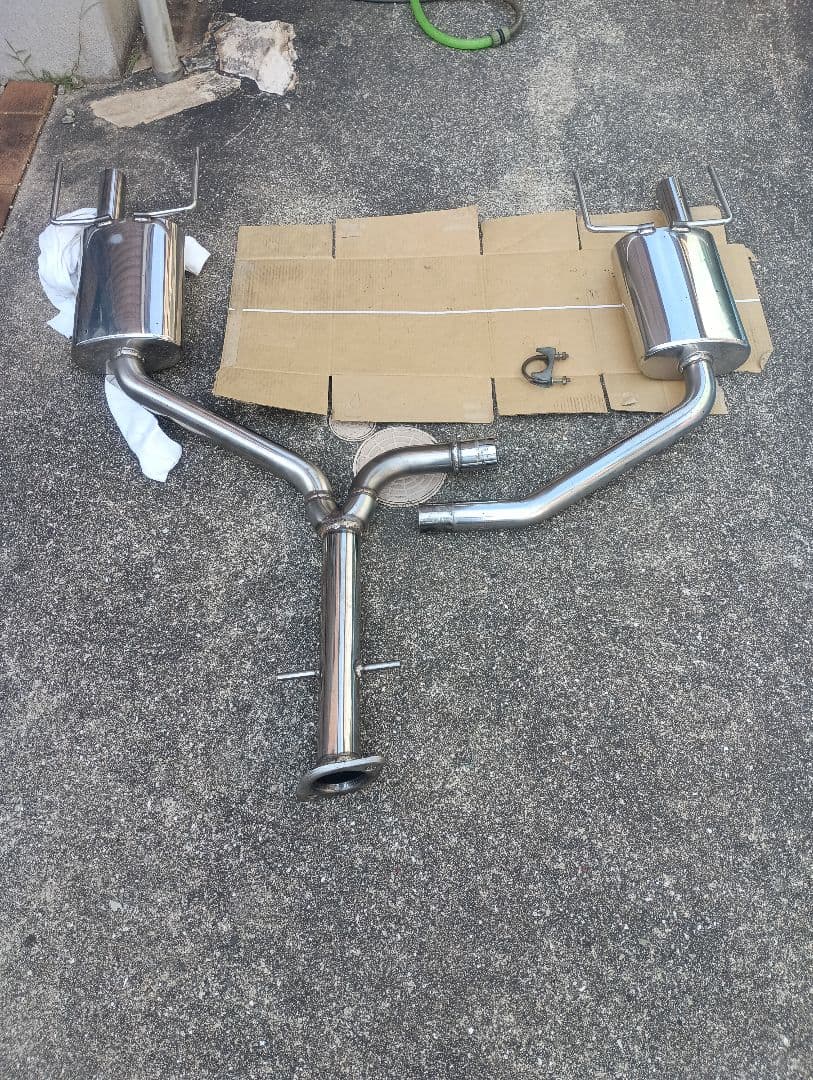 grs200スリーキャッツマフラー