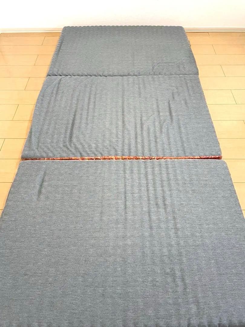 (本日17時まで値下げ中)東京西川　整圧敷きふとん　シングル　レギュラー100N