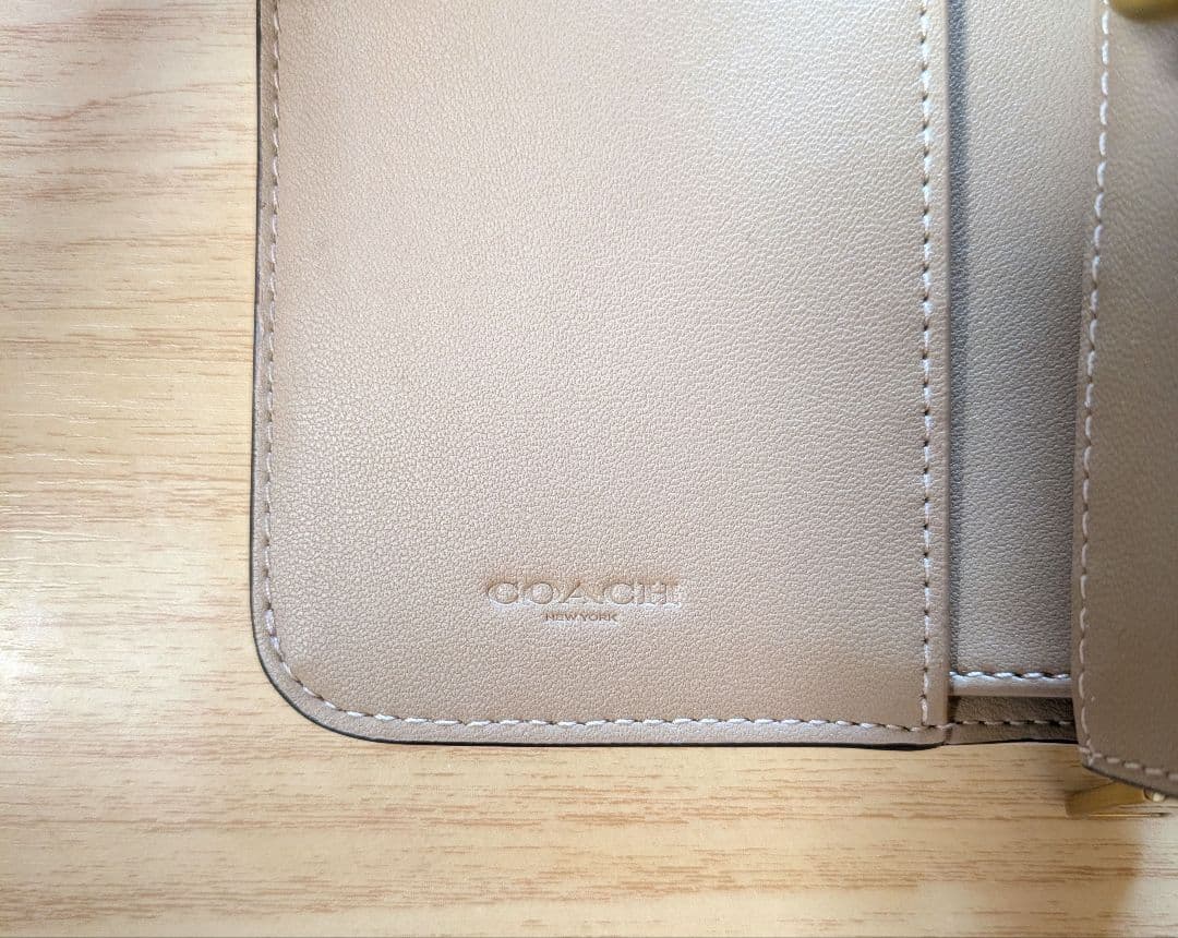 【COACH コーチ】 タビー ミディアム ウォレット 二つ折り財布 C金具