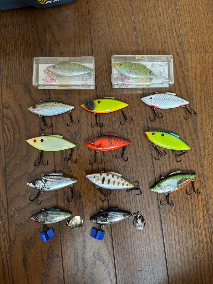 ブラックバス引退品　ルアー　リール