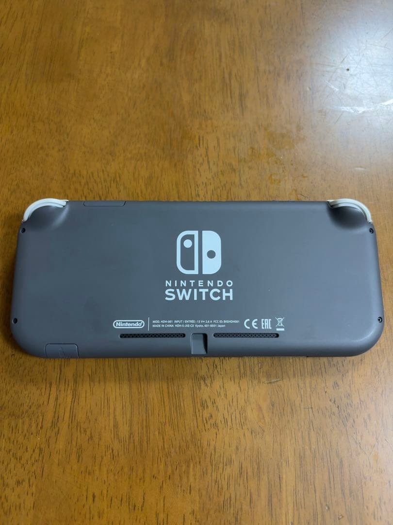 Nintendo Switch Lite グレー 本体 （ケース、充電器付属）