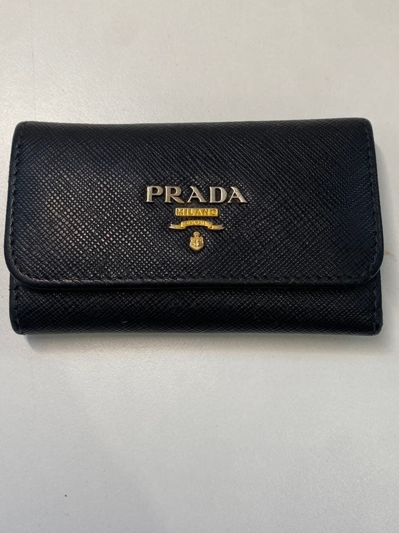 ✨PRADA キーケース 6連 レザー 1PG222