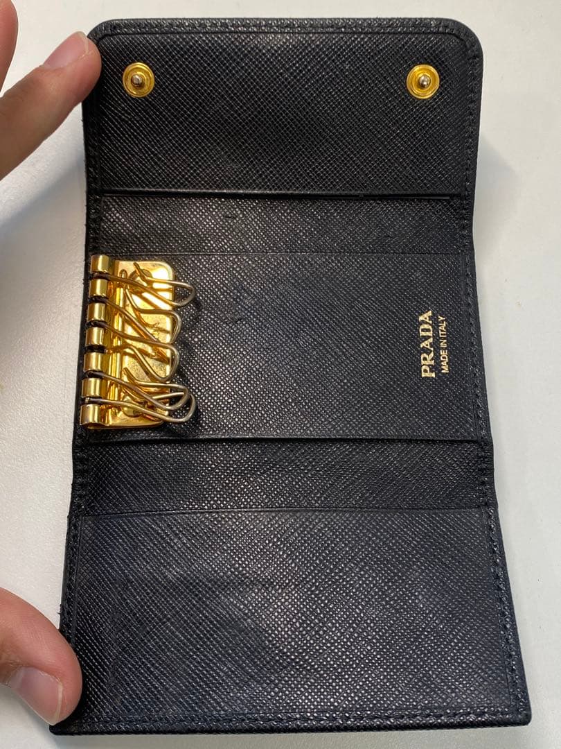 ✨PRADA キーケース 6連 レザー 1PG222