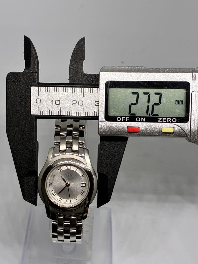 あみ　　【美品】グッチ GUCCI 5500L レディース腕時計　電池新品
