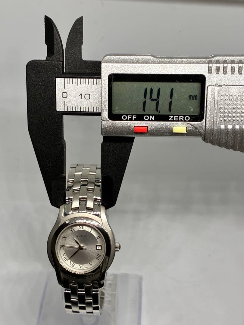 あみ　　【美品】グッチ GUCCI 5500L レディース腕時計　電池新品