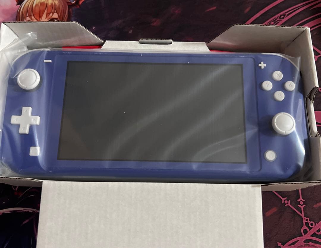 Switch Lite Blue 未使用