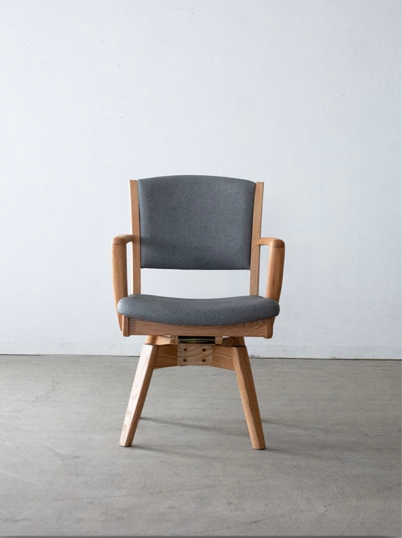 回転チェア　オーク材